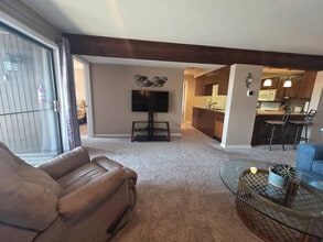 5940 Baydy Peak Rd, Unit SI ID1515829P in Osage Beach, MO - Building Photo - Building Photo