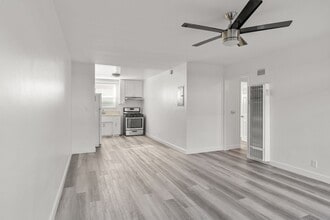 1521 2nd St in Long Beach, CA - Building Photo - Building Photo