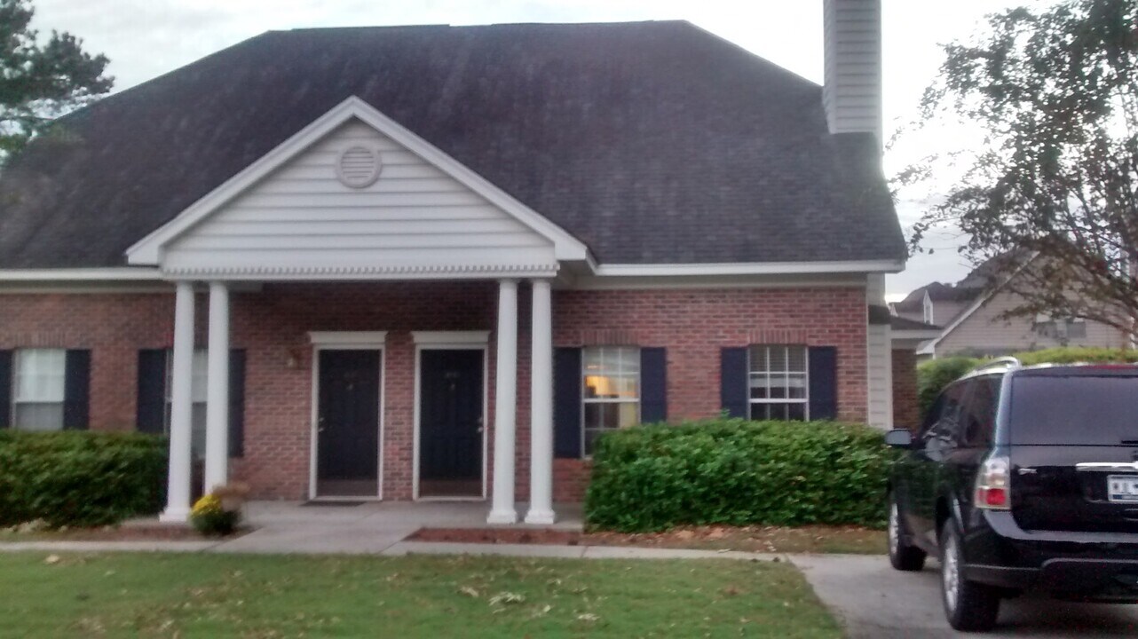 4842 Habersham Ln in Summerville, SC - Building Photo