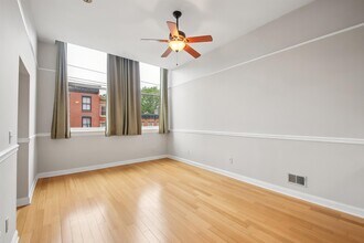 60 Erie St in Jersey City, NJ - Building Photo - Building Photo