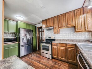 106 E Bell Ave in Des Moines, IA - Building Photo - Building Photo