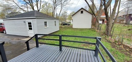 17 Frank St, Unit Downstairs in Cortland, NY - Building Photo - Building Photo
