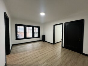 1411 Roycroft Ave in Lakewood, OH - Building Photo - Building Photo