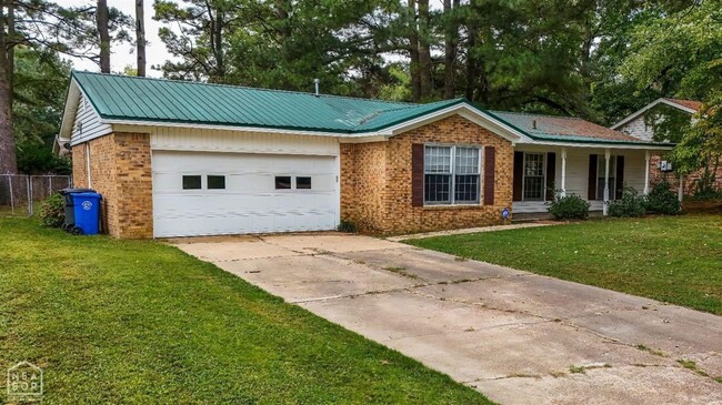 1705 Colonial Rd in Jonesboro, AR - Building Photo - Building Photo