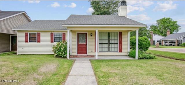 100 Logan St in Lafayette, LA - Building Photo
