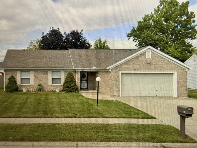 property at 804 Woodmere Dr