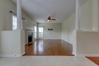 1128 Chinook Cir in Clarksville, TN - Building Photo - Building Photo