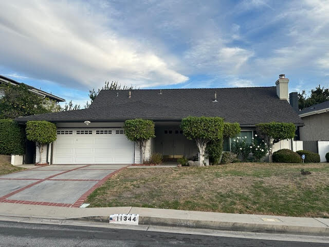 11344 Baird Ave in Porter Ranch, CA - Building Photo - Building Photo