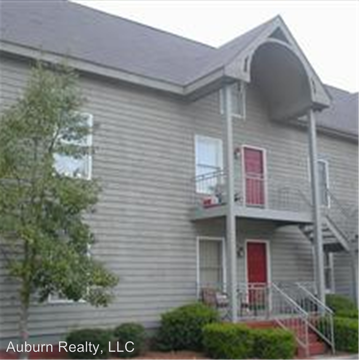528 Genelda Ave in Auburn, AL - Building Photo