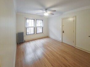 5951 N Paulina St, Unit 1W in Chicago, IL - Building Photo - Building Photo
