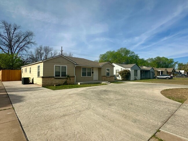 3501 28th St in Lubbock, TX - Building Photo - Building Photo