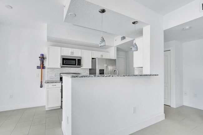 11032 Legacy Dr