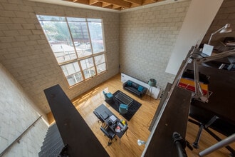 717 N Cahuenga Blvd, Unit B5 in Los Angeles, CA - Building Photo - Building Photo