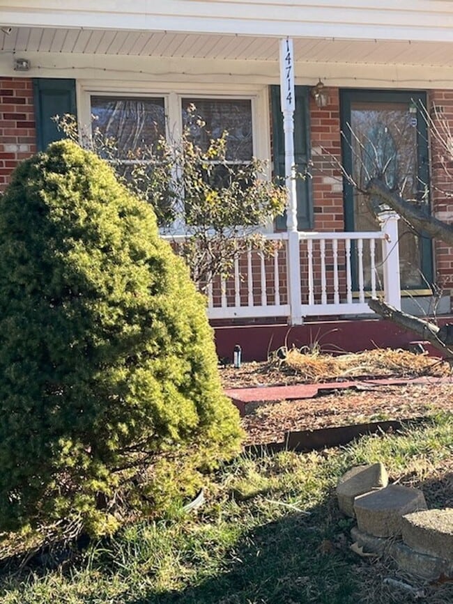 property at 14714 Edgewater Dr