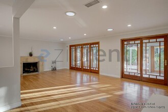 5633 Ruthwood Dr in Calabasas, CA - Building Photo - Building Photo