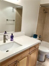 619 Orton Ave-Unit -305 in Fort Lauderdale, FL - Building Photo - Building Photo