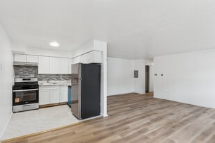 1822 Benton Ave in Philadelphia, PA - Building Photo