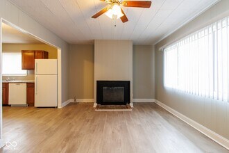 4101 Alberta St in Indianapolis, IN - Building Photo - Building Photo