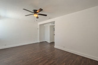 377 N 4th Ave in Phoenix, AZ - Building Photo - Building Photo