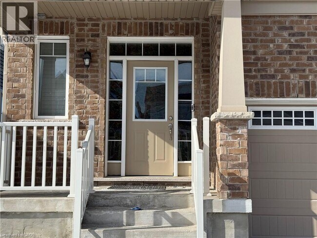 160 Ridge Rd in Cambridge, ON - Building Photo - Building Photo