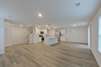 117 Inez Ave in Springfield, GA - Foto de edificio - Building Photo