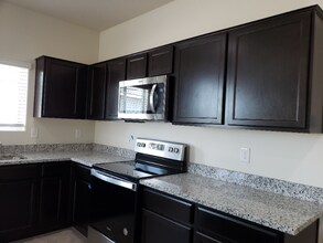 354 N 17th Pl in Coolidge, AZ - Building Photo - Building Photo