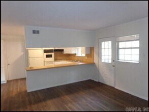 408 Pickwick Ln in North Little Rock, AR - Building Photo - Building Photo