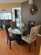 10451 W Broward Blvd in Plantation, FL - Building Photo - Building Photo