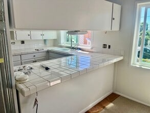1503 Ocean Ave in Seal Beach, CA - Building Photo - Building Photo