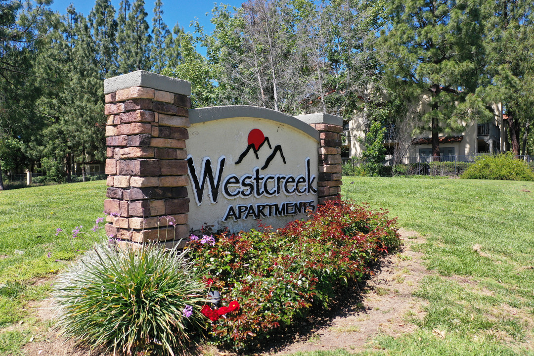 Westcreek Apartments in Westlake Village, CA - Building Photo