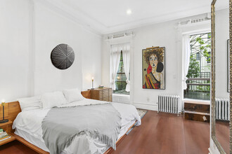 223 Hancock St in Brooklyn, NY - Building Photo - Interior Photo