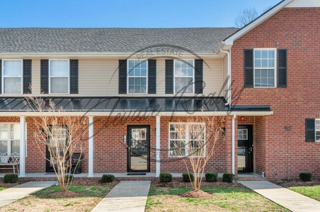 7218 Rosemary Ct in Fairview, TN - Building Photo - Building Photo