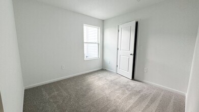 1661 Teagan Ln in Winter Haven, FL - Building Photo - Building Photo