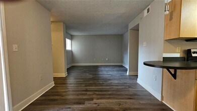 387 Ralph McGill Blvd NE in Atlanta, GA - Building Photo - Building Photo