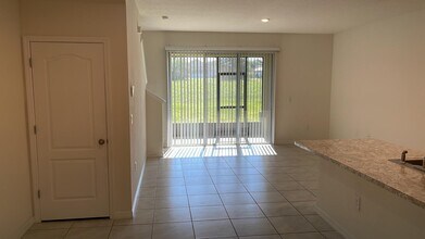 170 Feltrim Reserve Blvd in Davenport, FL - Building Photo - Building Photo