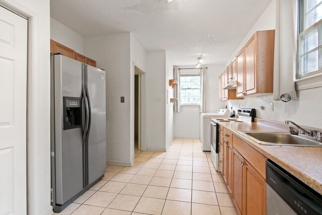 1300 Broadway St in New Orleans, LA - Building Photo - Building Photo
