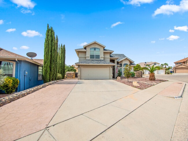 12504 Sun Flare Dr in El Paso, TX - Building Photo - Building Photo