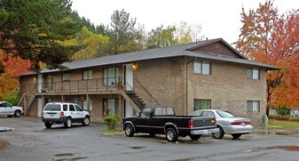 15818 Elm St E in Sumner, WA - Building Photo