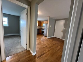 354 S Pier Rd-Unit -310 in Narragansett, RI - Building Photo - Building Photo