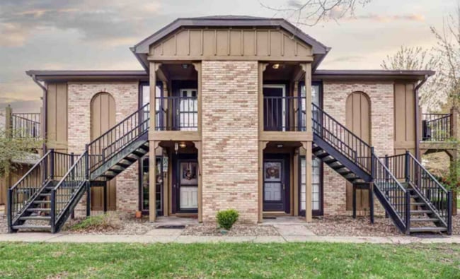 property at 628 Frontier Ct