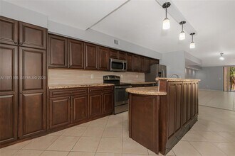 20536 NE 6th Ct in North Miami Beach, FL - Building Photo - Building Photo