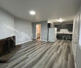 17/19 S. Roosevelt in Walla Walla, WA - Building Photo - Building Photo