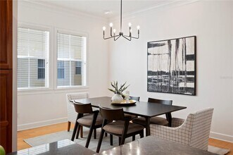 3010 W Stovall St in Tampa, FL - Building Photo - Building Photo