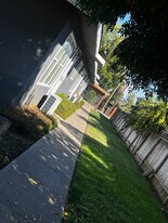 445 S 2nd St in Chowchilla, CA - Building Photo