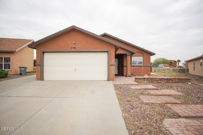 7361 Mesquite Sun Ln in El Paso, TX - Building Photo - Building Photo