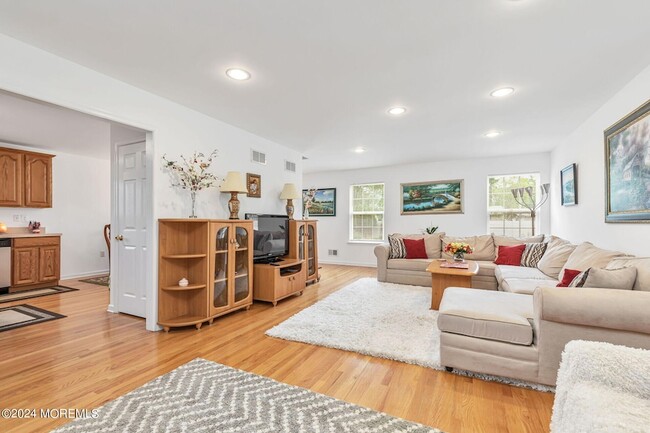 205 Conover Pl in Long Branch, NJ - Foto de edificio - Building Photo