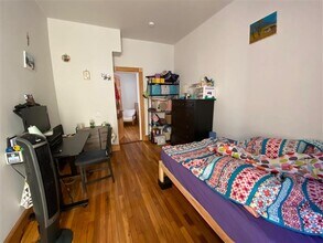 11 Cameron Ave, Unit #1 in Somerville, MA - Building Photo - Building Photo