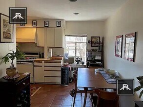 40 Stetson St in Brookline, MA - Building Photo - Building Photo
