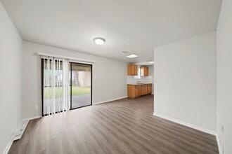 743 Knob Hollow St in Channelview, TX - Building Photo - Building Photo