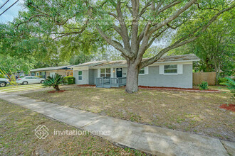 3040 Donhurst St in Jacksonville, FL - Building Photo - Building Photo